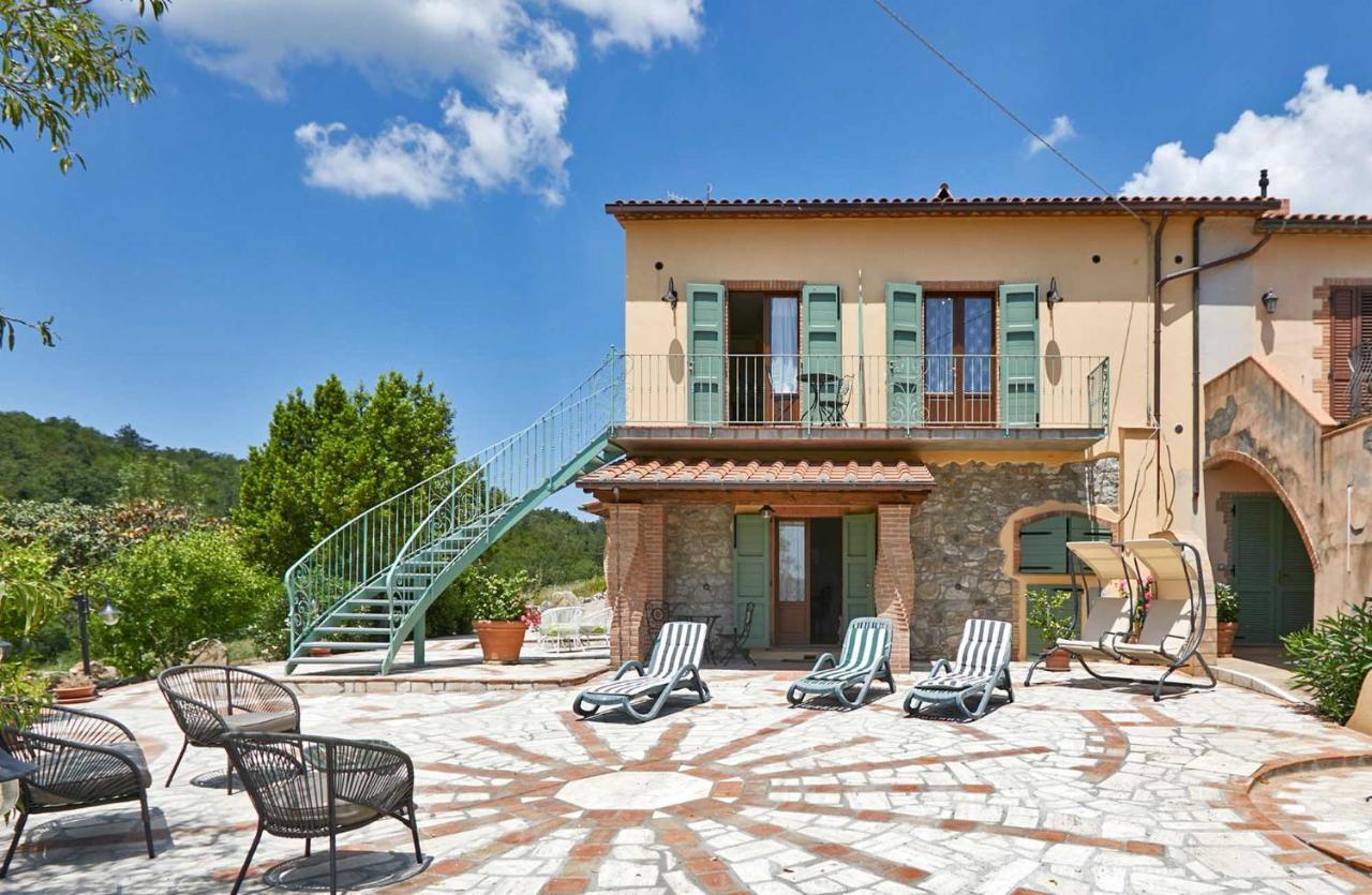 Agriturismo Montecrespini Saturnia Exterior foto